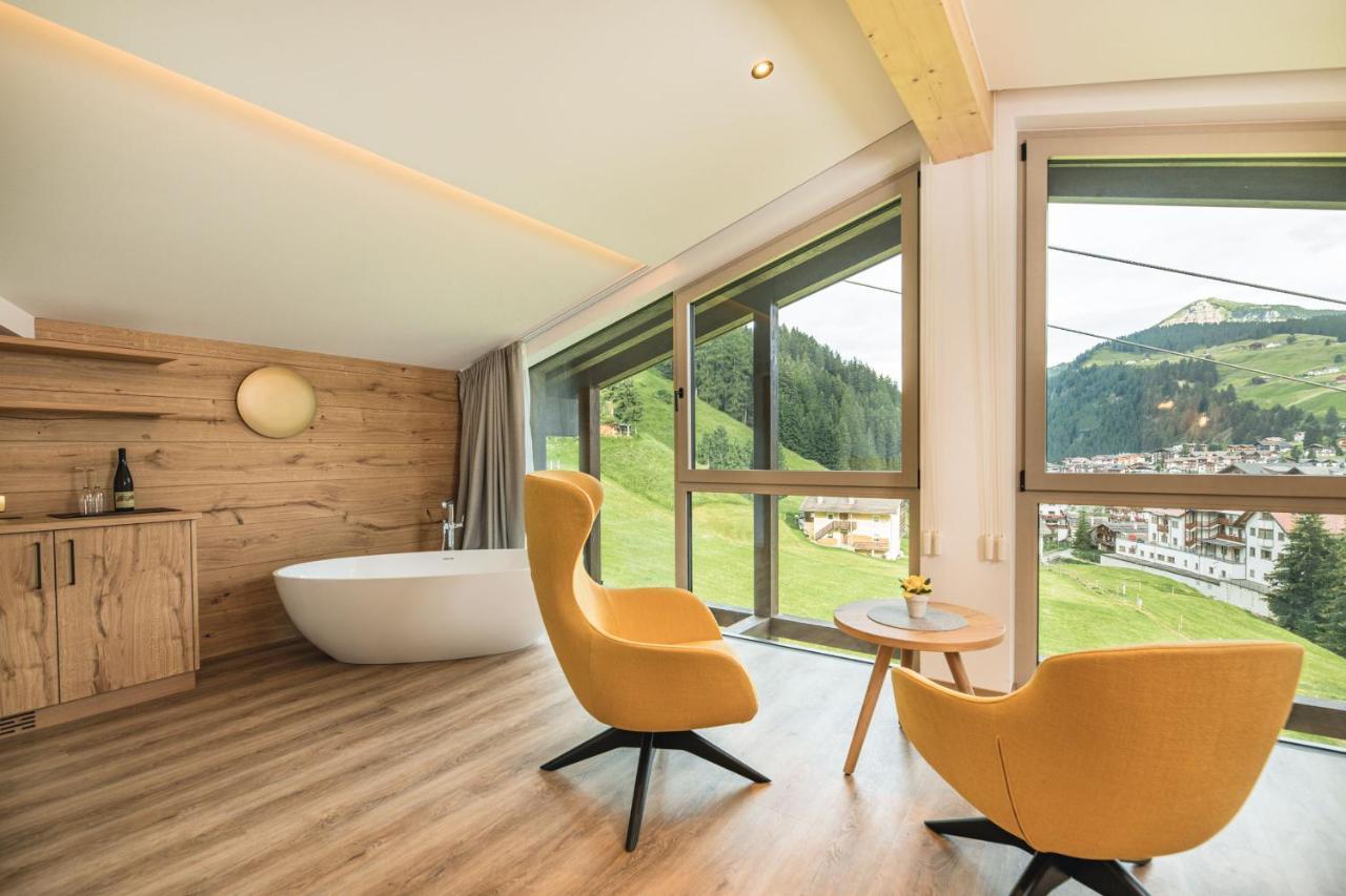 Garni Hotel Miara - Your Dolomites Home Сельва-ді-Валь-Гардена Екстер'єр фото