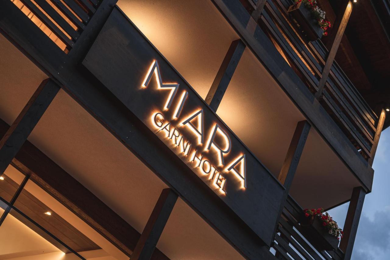 Garni Hotel Miara - Your Dolomites Home Сельва-ді-Валь-Гардена Екстер'єр фото