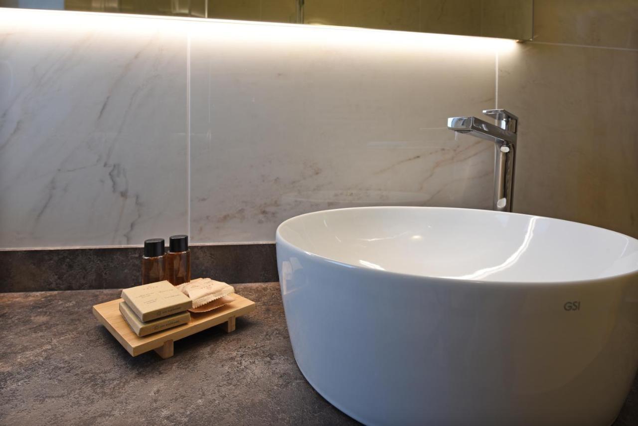 Garni Hotel Miara - Your Dolomites Home Сельва-ді-Валь-Гардена Екстер'єр фото